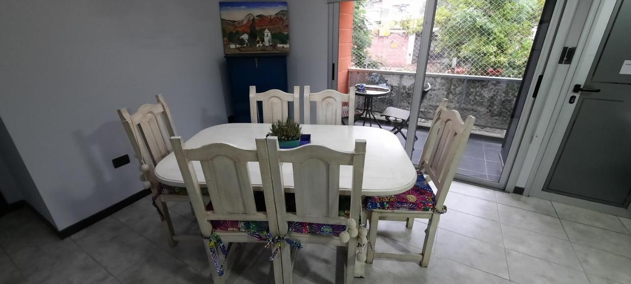 Appartamento Lastenia Apart San Salvador de Jujuy Esterno foto
